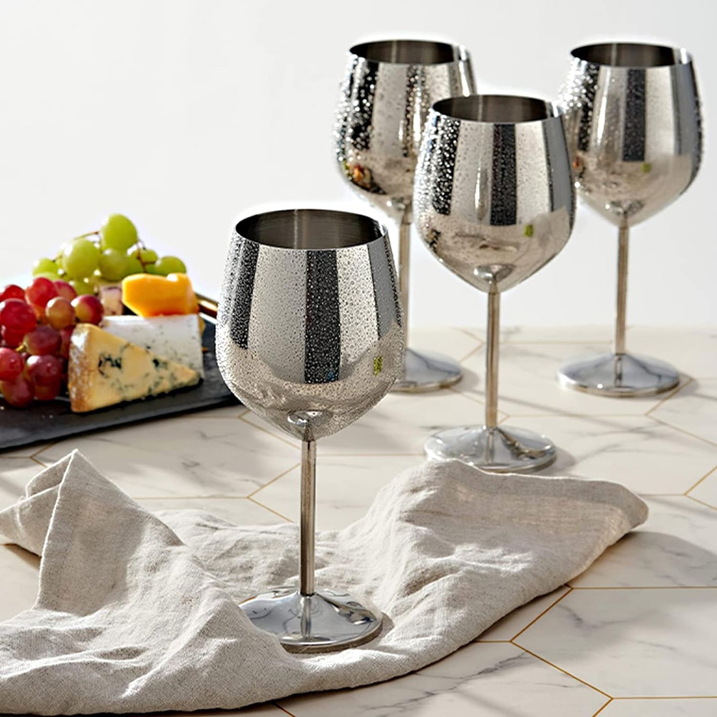 Stainless Steel Wine Glass Set of 2, 18oz Silver Wine Glass, Unbreakable Metal Wine Glasses with Wine Stoppers and Pourer, Stemmed Wine Goblet Perfect Gifts for Travel Outdoor Party